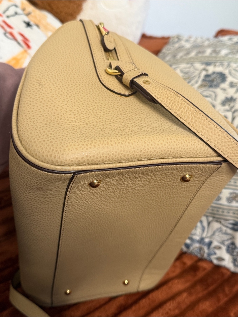 Lauren Ralph Lauren Beige Pebbled Leather Satchel with Gold RL Charm - Picture 6 of 9